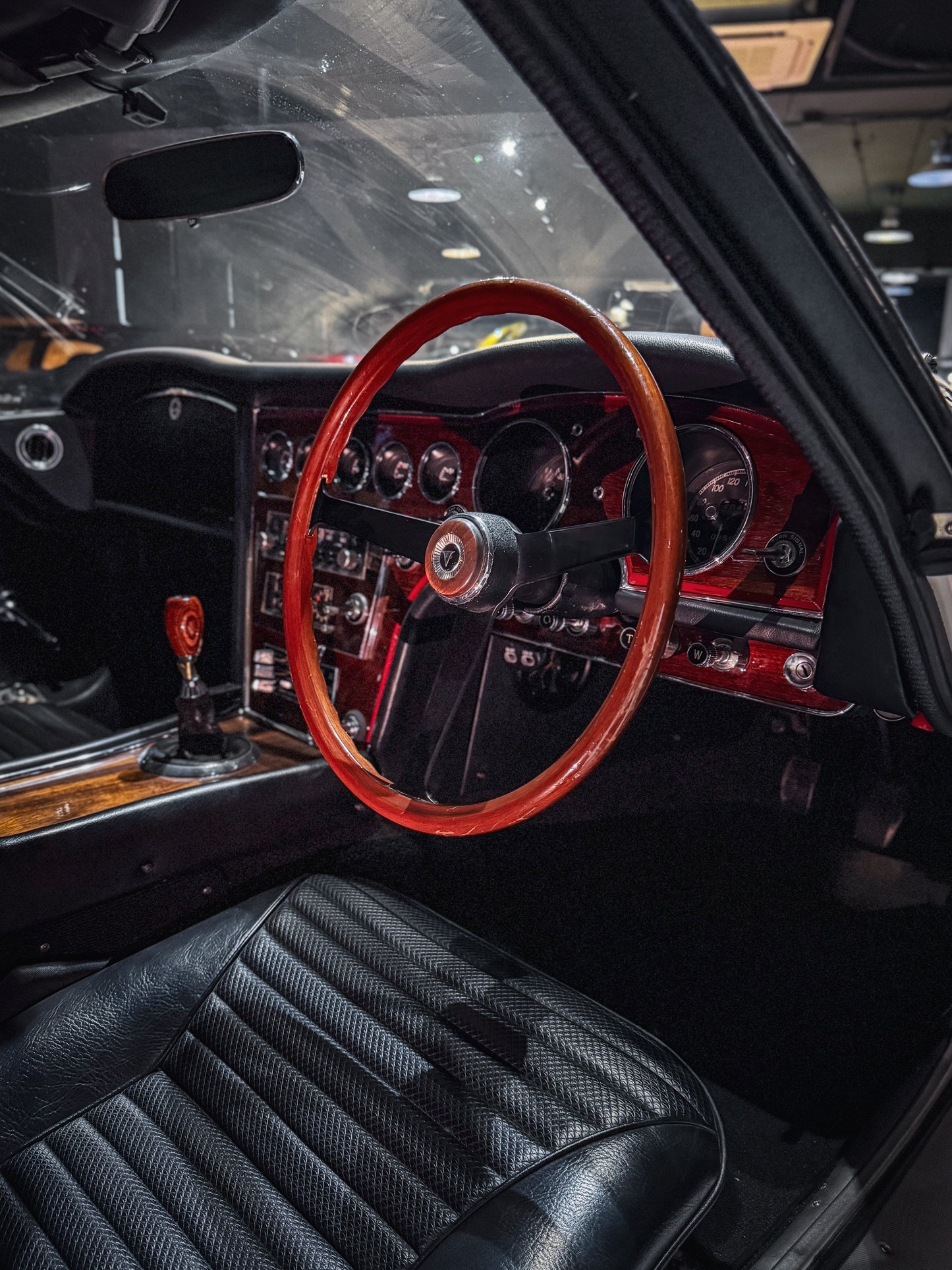 Toyota 2000GT