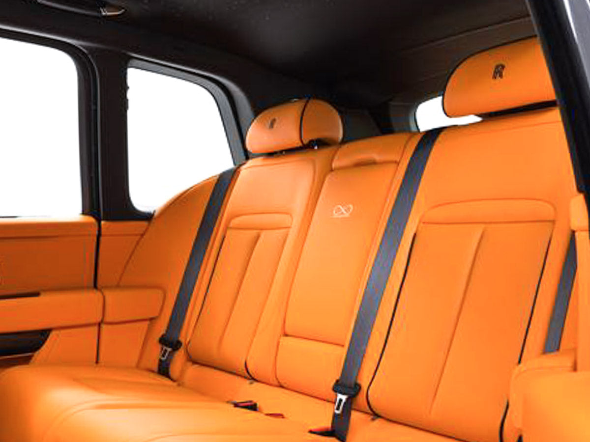 Rolls-Royce Cullinan Black Badge 2025