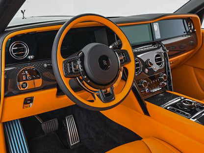 Rolls-Royce Cullinan Black Badge 2025