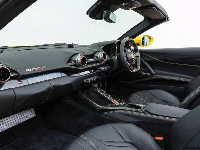 Ferrari 812 GTS 2023