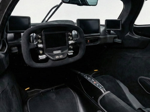 Aston Martin Valkyrie 2022