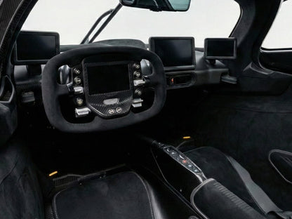 Aston Martin Valkyrie 2022