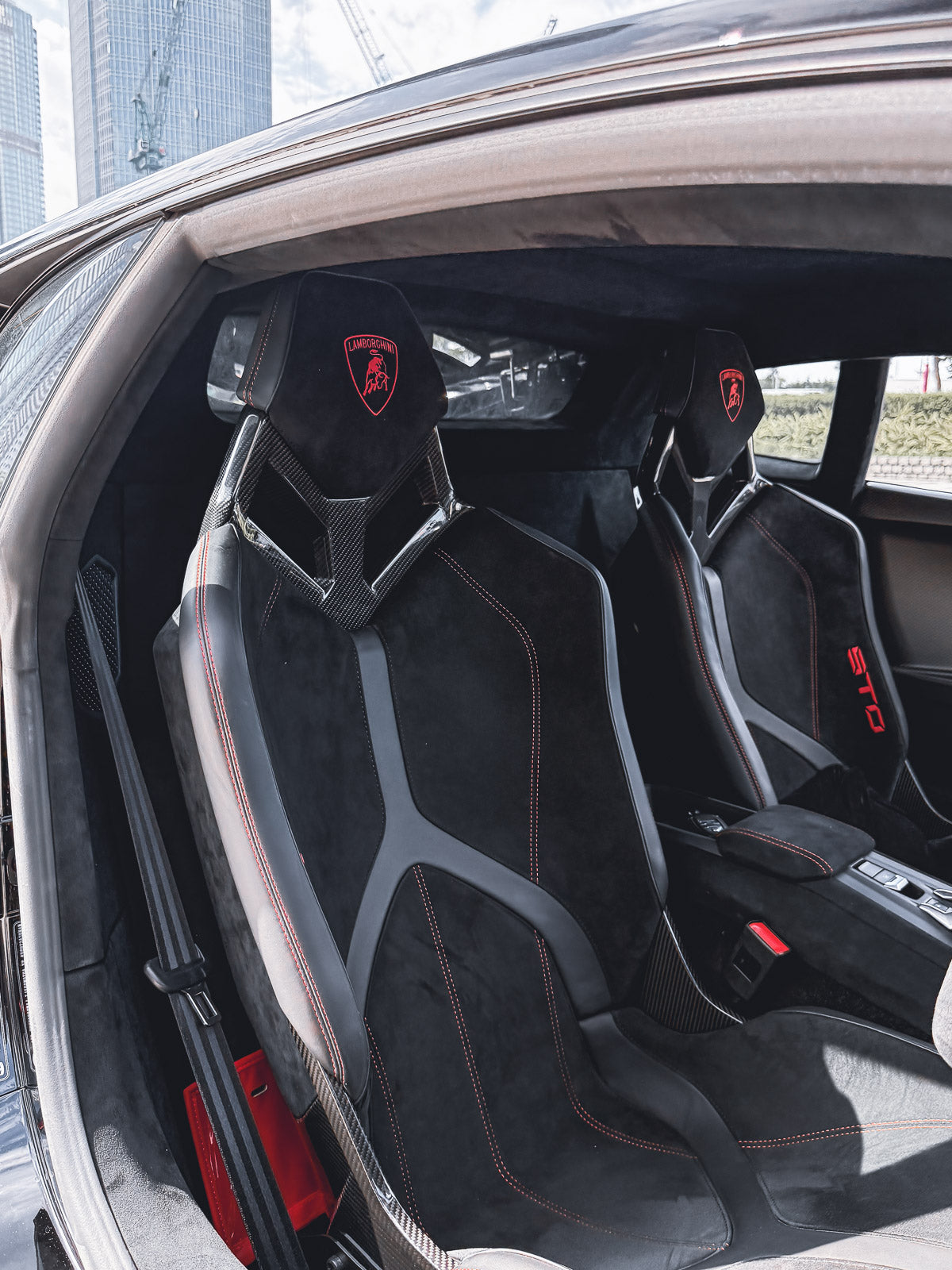 Lamborghini Huracán STO