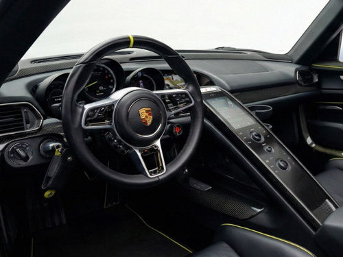 Porsche 918 Spyder 2015