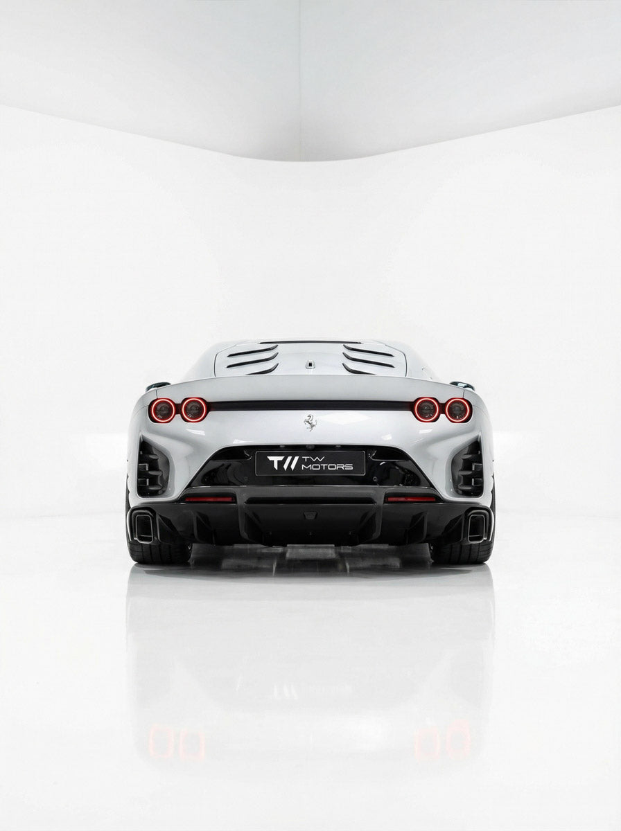 Ferrari 812 Competizione 2023