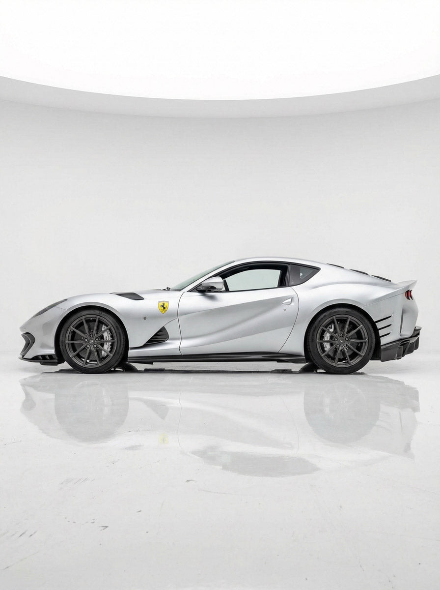 Ferrari 812 Competizione 2023