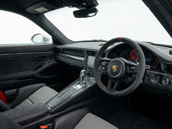 Porsche 911 991 GT2 RS Weissach 2018