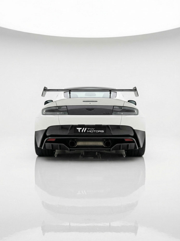 Aston Martin Vantage GT12 Limited Edition 2015