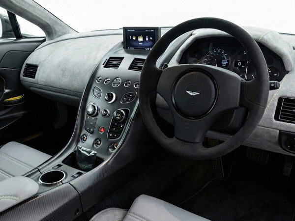 Aston Martin Vantage GT12 Limited Edition 2015